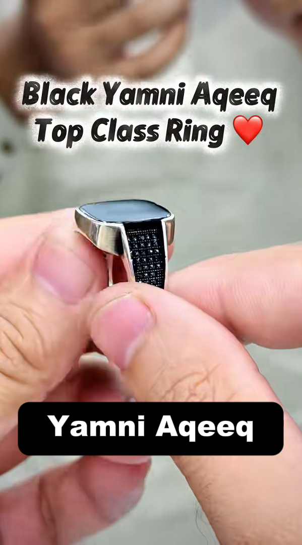Black Yamni aqeeq ring